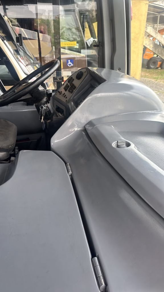 COMIL CAMPIONE 3.25 ANO 2012 VW 17.230 JM COD.1555