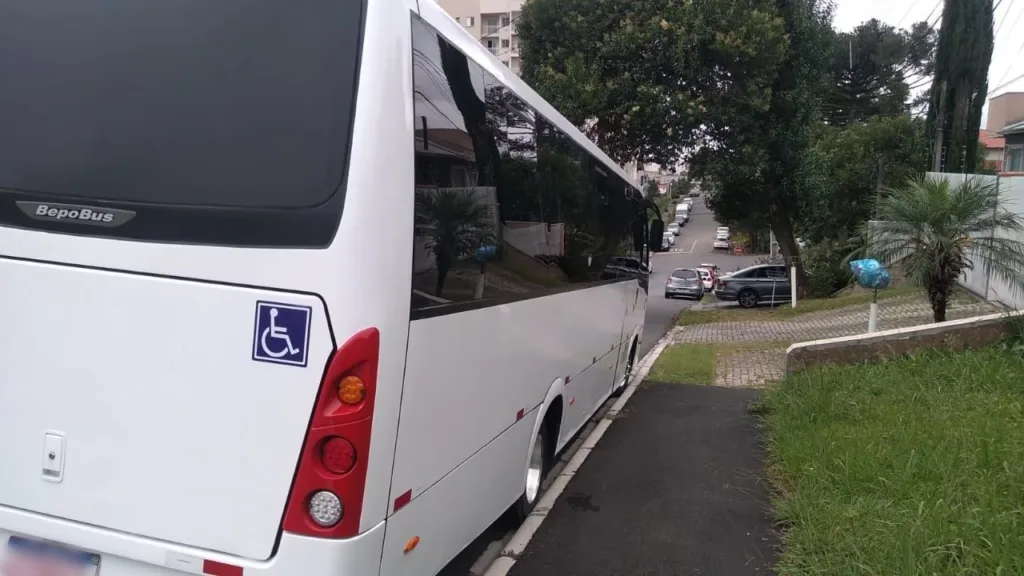Ônibus AGRALE BEPOBUS NASCERE MA10 JM 2013 seminovo à venda, código 1274 - foto 04