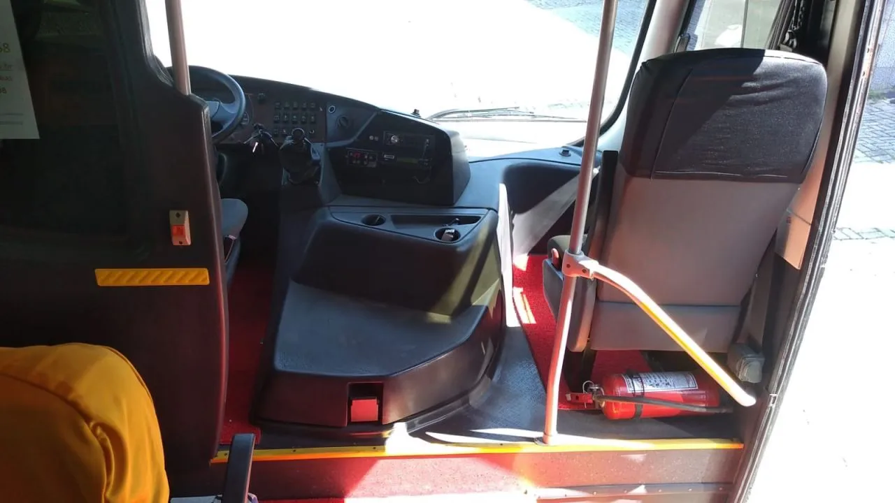 Ônibus AGRALE BEPOBUS NASCERE MA10 JM 2013 seminovo à venda, código 1274 - foto 10