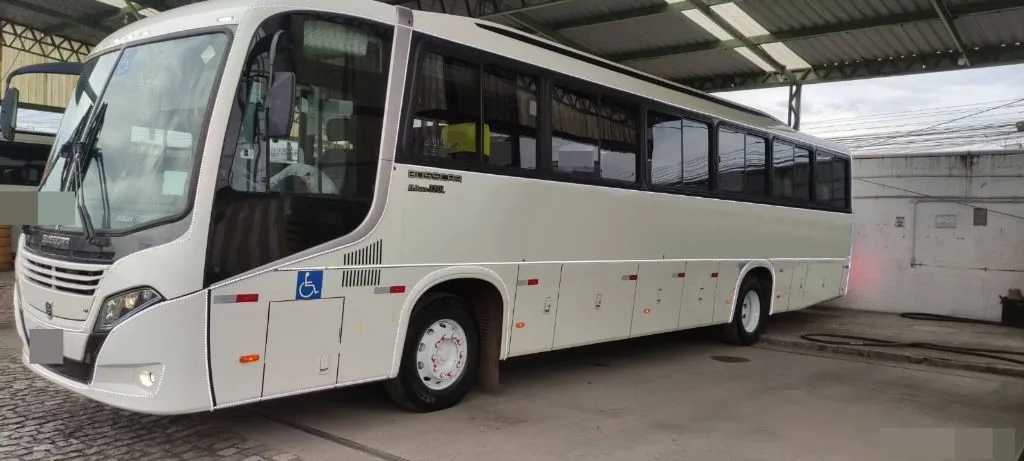 Ônibus BUSSCAR ELBUSS 320 M.BENZ OF 1721 JM 2021 seminovo à venda, código 677 - foto 01