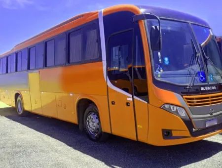 Ônibus BUSSCAR ELBUSS VW 17.230 JM 2020 seminovo à venda, código 1305 - foto 01