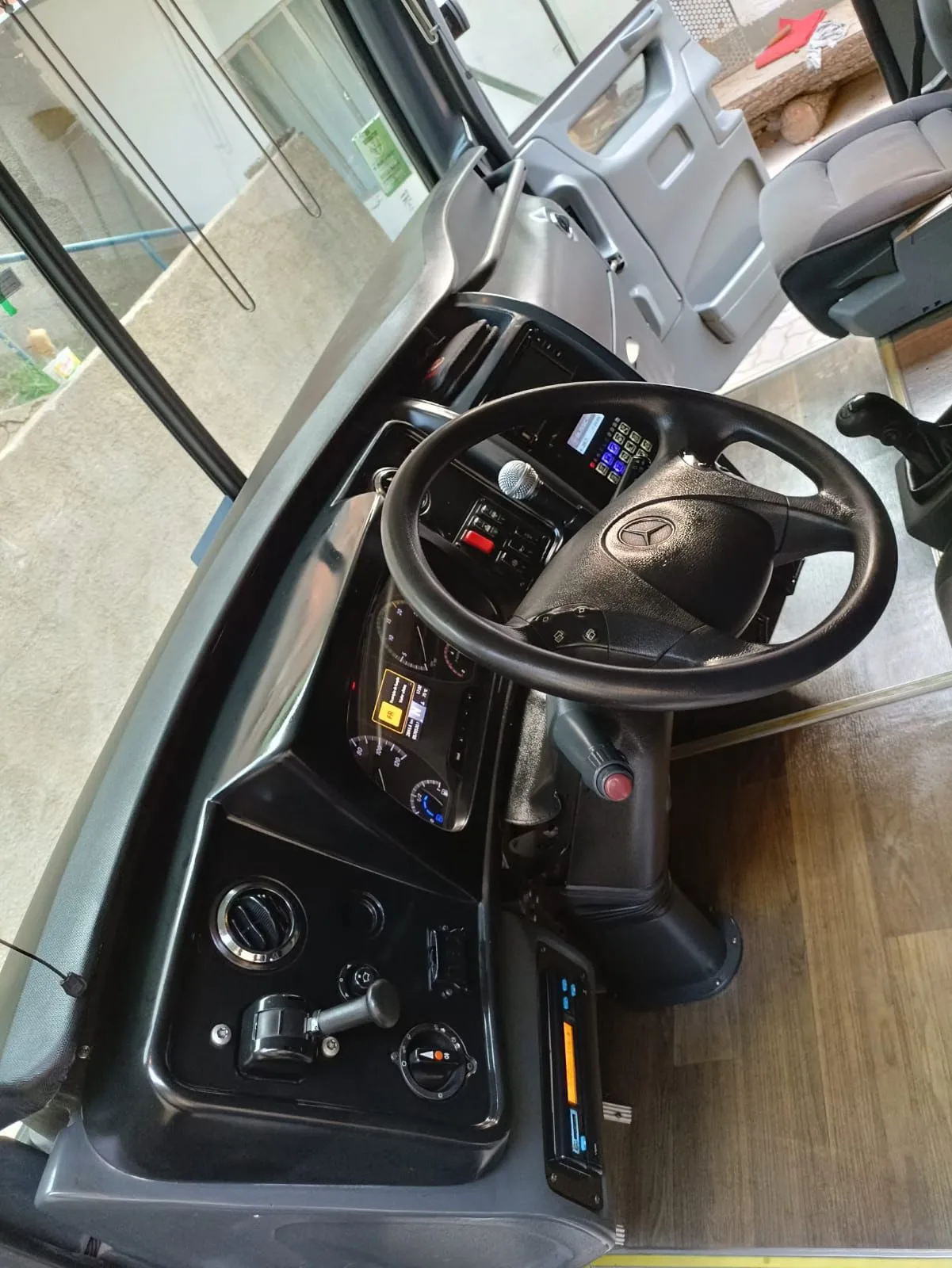 Ônibus BUSSCAR VISSTA BUSS DD O500 RSD JM 2019 seminovo à venda, código 1540 - foto 06