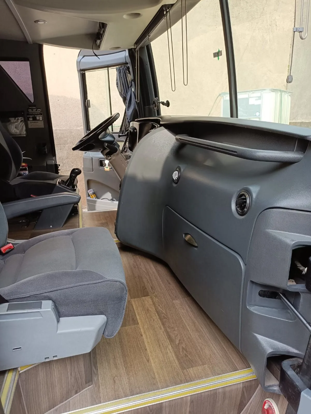 Ônibus BUSSCAR VISSTA BUSS DD O500 RSD JM 2019 seminovo à venda, código 1540 - foto 07