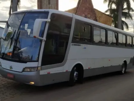 Ônibus BUSSCAR VISSTA BUSS LO MB O500 RS JM 2006 seminovo à venda, código 1544 - foto 01