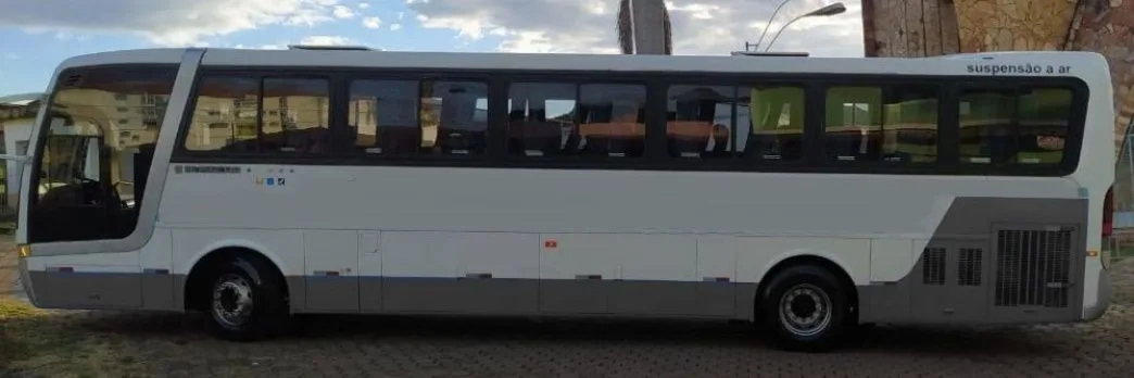 Ônibus BUSSCAR VISSTA BUSS LO MB O500 RS JM 2006 seminovo à venda, código 1544 - foto 02