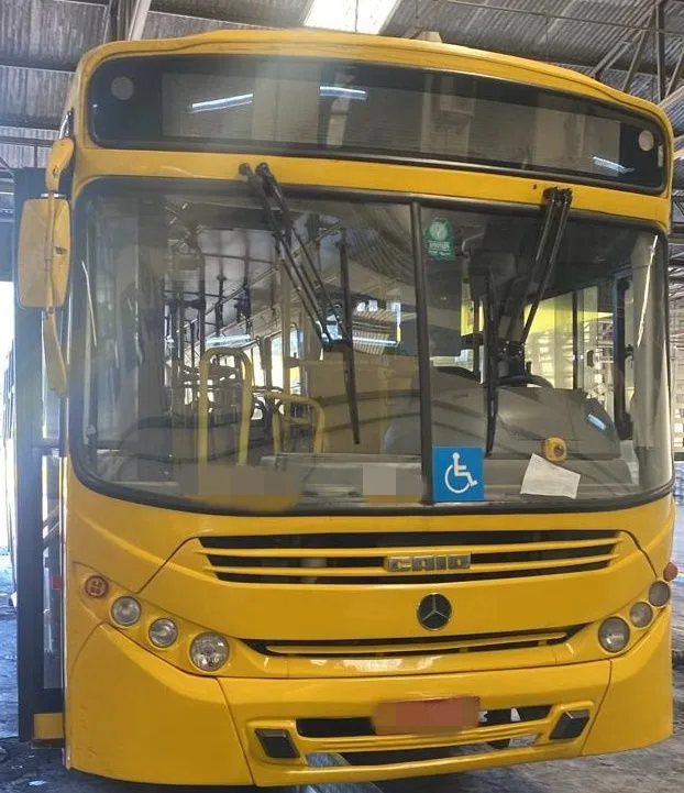 Ônibus CAIO APACHE VIP MB 1721 JM 2013 seminovo à venda, código 1645 - foto 01