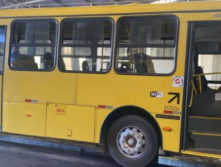 Ônibus CAIO APACHE VIP MB 1721 JM 2013 seminovo à venda, código 1645 - foto 02