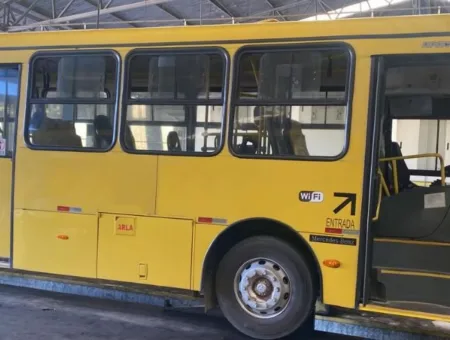 Ônibus CAIO APACHE VIP MB 1722 JM 2011 seminovo à venda, código 1551 - foto 02