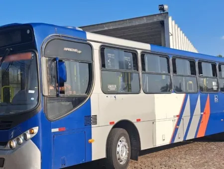 Ônibus CAIO APACHE VIP M.B OF 1721 37 LUG JM 2013 seminovo à venda, código 1535 - foto 01
