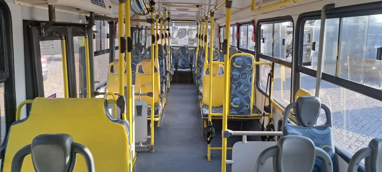 Ônibus CAIO APACHE VIP M.B OF 1721 37 LUG JM 2013 seminovo à venda, código 1535 - foto 08