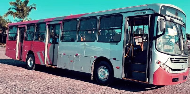 CAIO APACHE VIP ANO 2013 M.BENZ OF 1721 JM COD.223