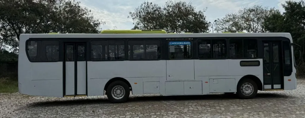 Ônibus CAIO APACHE VIP M.BENZ OF 1721 JM 2020 seminovo à venda, código 774 - foto 02