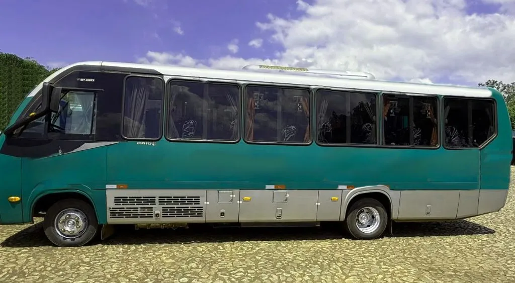 Ônibus CAIO FOZ F2-400 MB LO 916 JM 2025 seminovo à venda, código 1355 - foto 02