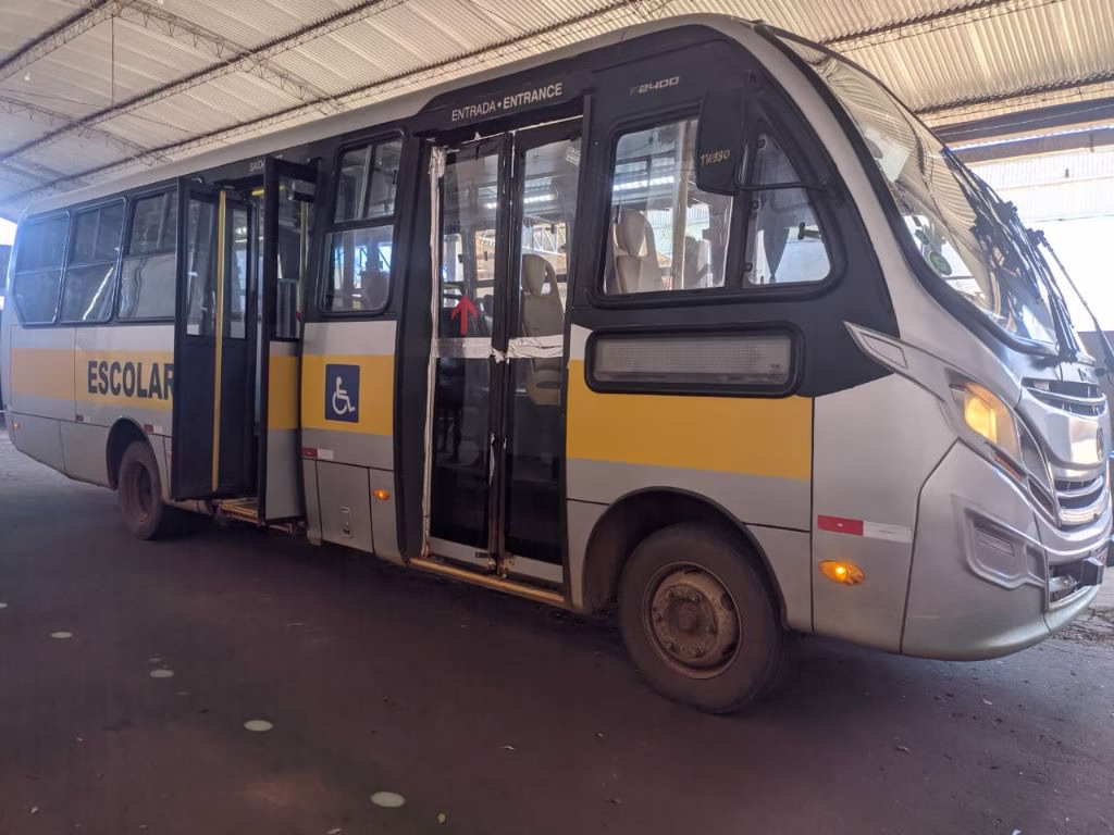 CAIO FOZ ANO 2018 MB LO 916 JM COD.1326