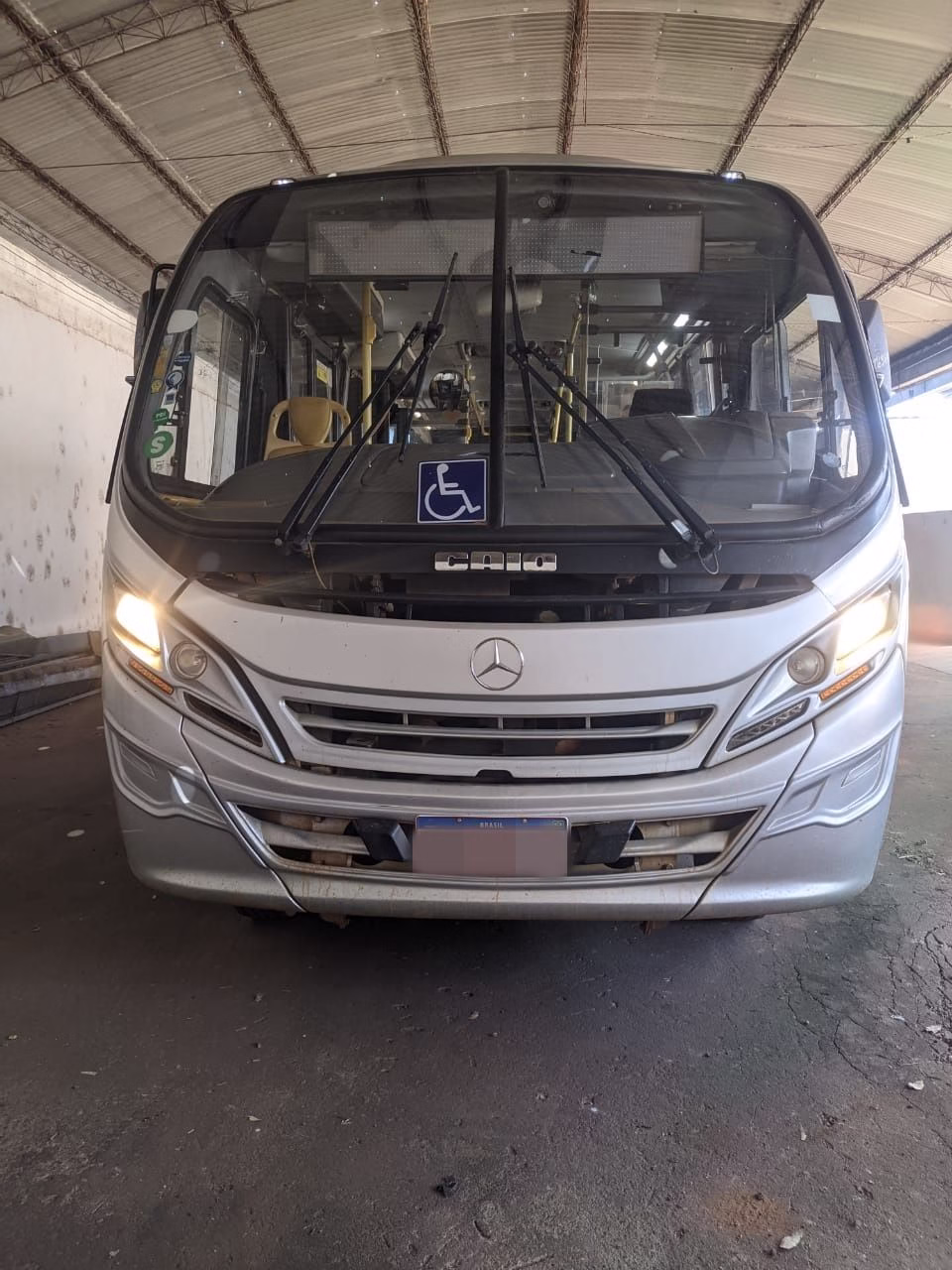 CAIO FOZ ANO 2018 MB LO 916 JM COD.1326