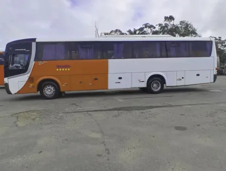 Ônibus COMIL CAMPIONE 3.24 VW 17.230 JM 2014 seminovo à venda, código 1310 - foto 03