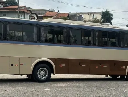 Ônibus COMIL CAMPIONE 3.25 VW 17.230 JM 2012 seminovo à venda, código 1555 - foto 02