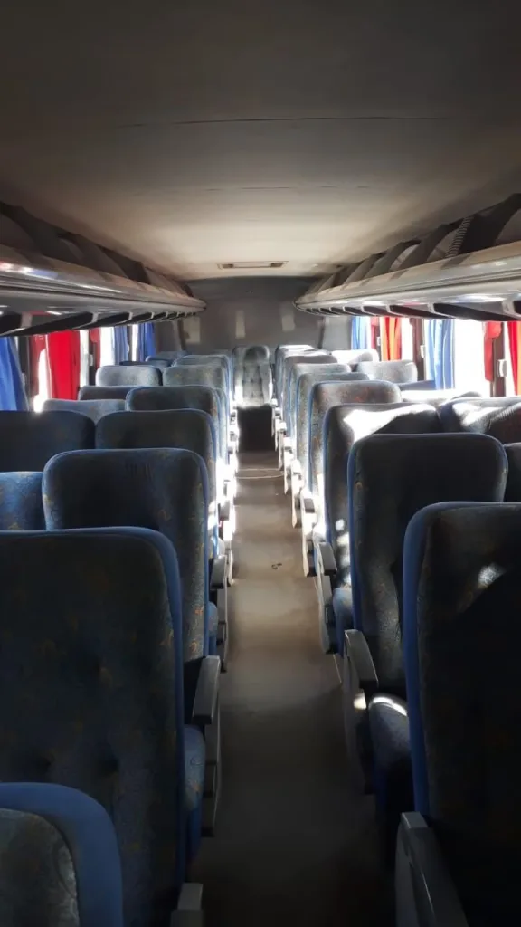 Ônibus COMIL CAMPIONE 3.25 VW 17.230 JM 2014 seminovo à venda, código 1411 - foto 07
