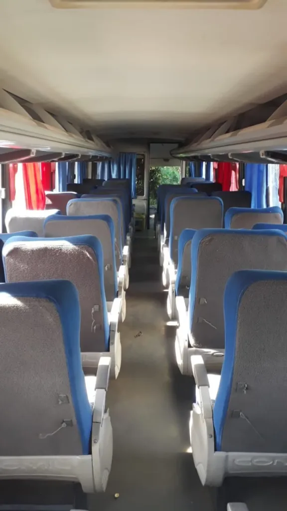 Ônibus COMIL CAMPIONE 3.25 VW 17.230 JM 2014 seminovo à venda, código 1411 - foto 08