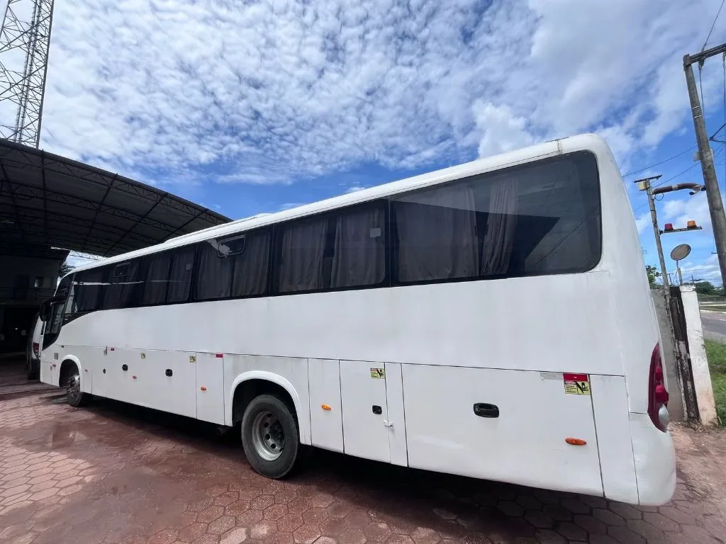 Ônibus COMIL CAMPIONE 3.45 VOLVO B270 F JM 2016 seminovo à venda, código 1360 - foto 02