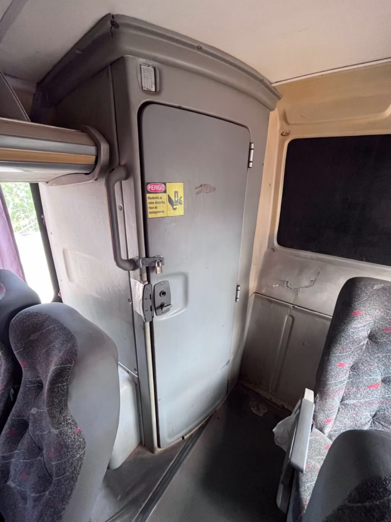 COMIL CAMPIONE 3.45 ANO 2016 VOLVO B270 F JM COD.1360