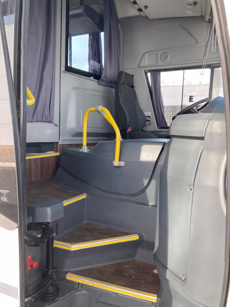Ônibus Comil Campione 3.45 2024 VW 17.260 COD.462