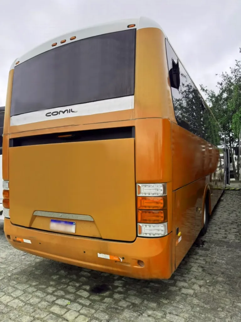 Ônibus COMIL CAMPIONE 3.45 VW 18.320 JM 2015 seminovo à venda, código 1388 - foto 02