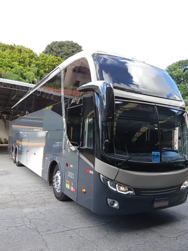 Ônibus COMIL CAMPIONE INVICTUS HD B420 R JM 2021 seminovo à venda, código 1618 - foto 01