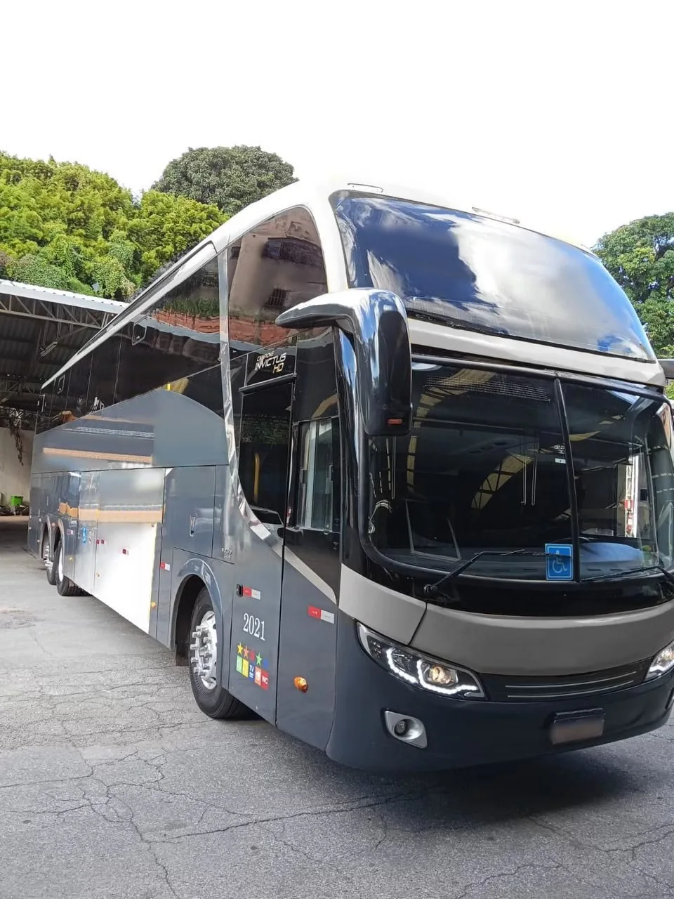 Ônibus COMIL CAMPIONE INVICTUS HD B420 R JM 2021 seminovo à venda, código 1618 - foto 01