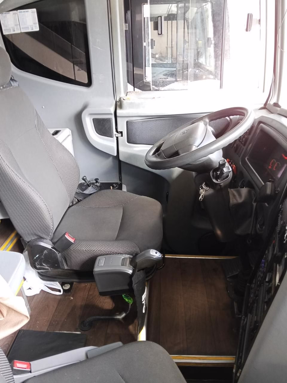 Ônibus COMIL CAMPIONE INVICTUS HD B420 R JM 2021 seminovo à venda, código 1618 - foto 04