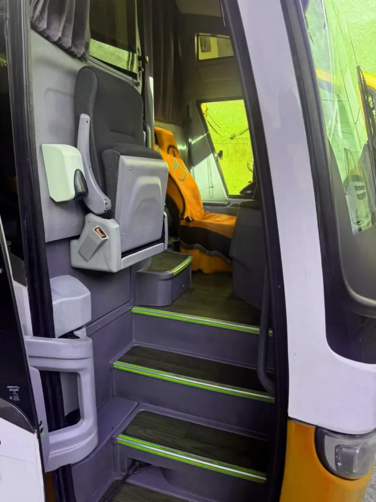 Ônibus COMIL INVICTUS 1200 MB O500 R JM 2020 seminovo à venda, código 1616 - foto 06