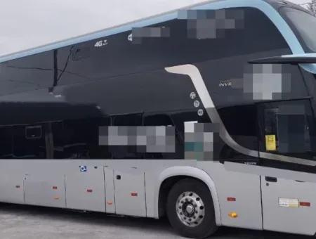 Ônibus COMIL INVICTUS DD HD VOLVO B420 JM 2021 seminovo à venda, código 746 - foto 01
