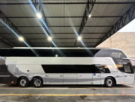 Ônibus COMIL INVICTUS DD VOLVO B 420R JM 2017 seminovo à venda, código 1312 - foto 02