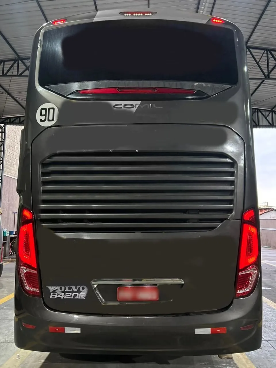 Ônibus COMIL INVICTUS DD VOLVO B 420R JM 2017 seminovo à venda, código 1312 - foto 04