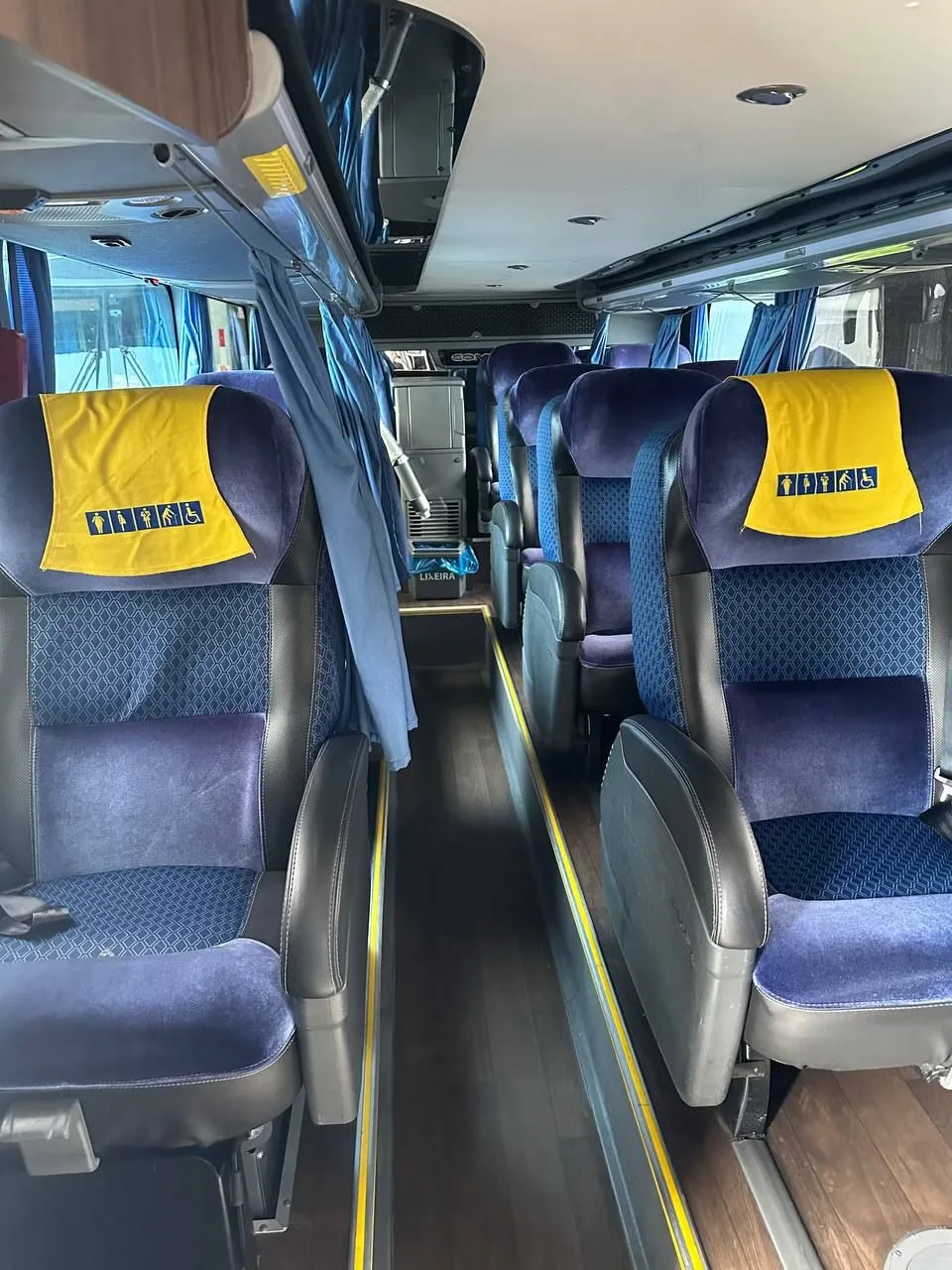Ônibus COMIL INVICTUS DD VOLVO B420 R JM 2021 seminovo à venda, código 1701 - foto 06