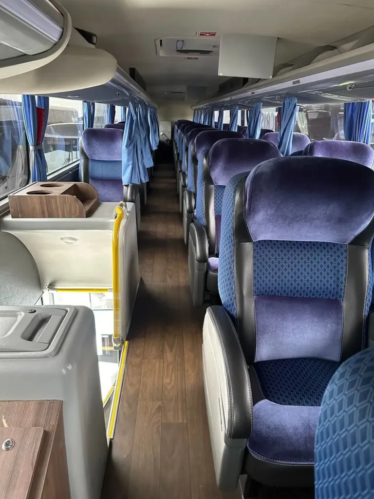 Ônibus COMIL INVICTUS DD VOLVO B420 R JM 2021 seminovo à venda, código 1701 - foto 07