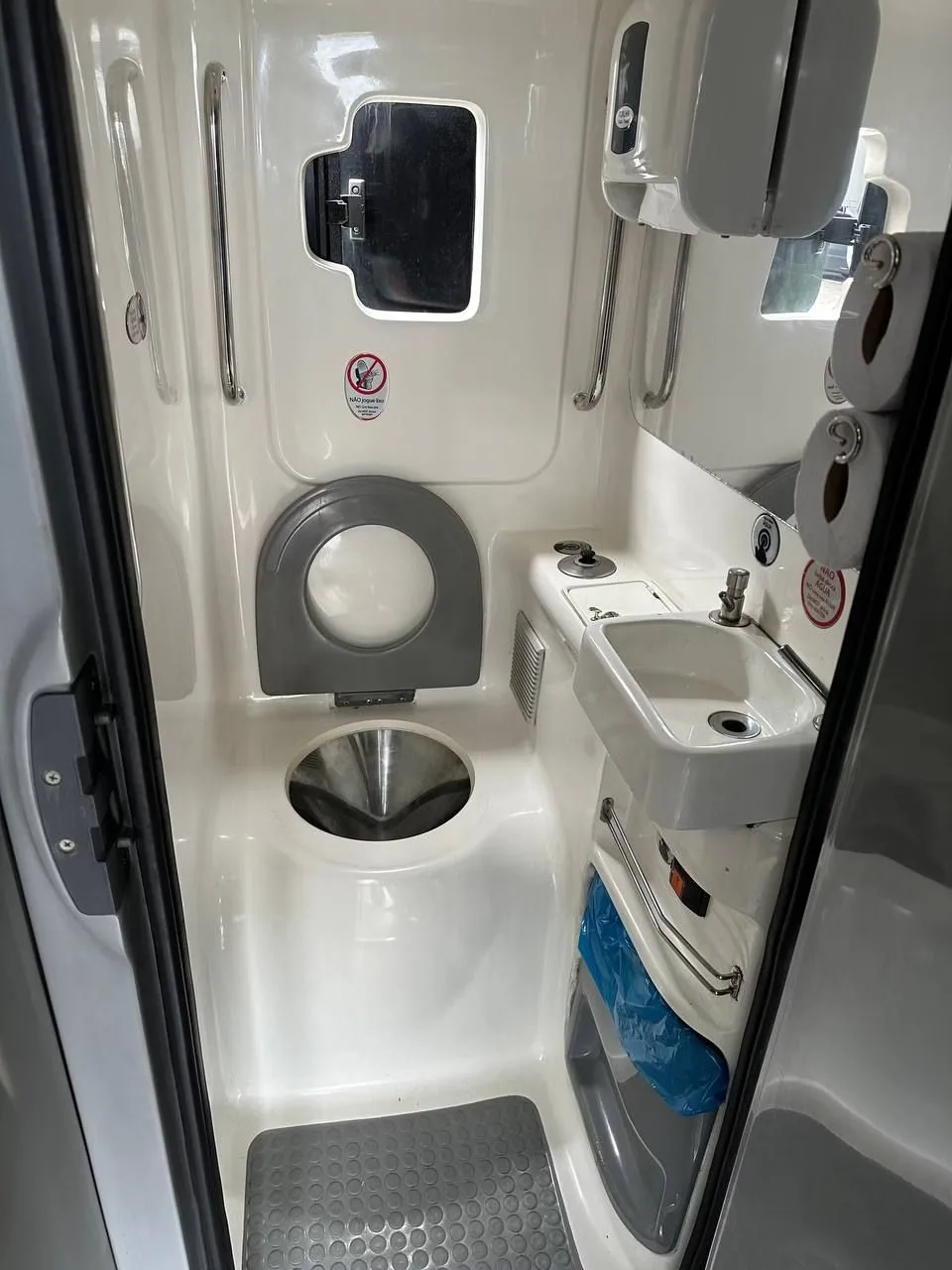 Ônibus COMIL INVICTUS DD VOLVO B420 R JM 2021 seminovo à venda, código 1701 - foto 09