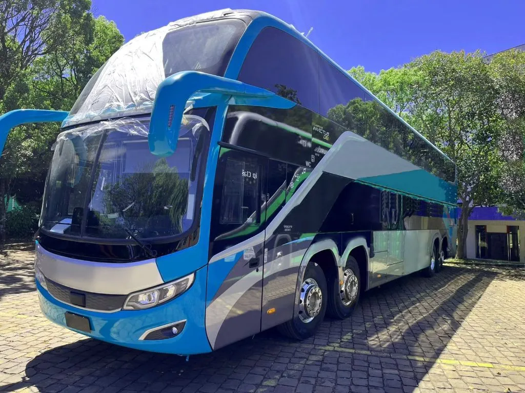 Ônibus COMIL INVICTUS DD VOLVO B510 R JM 2026 seminovo à venda, código 1300 - foto 01