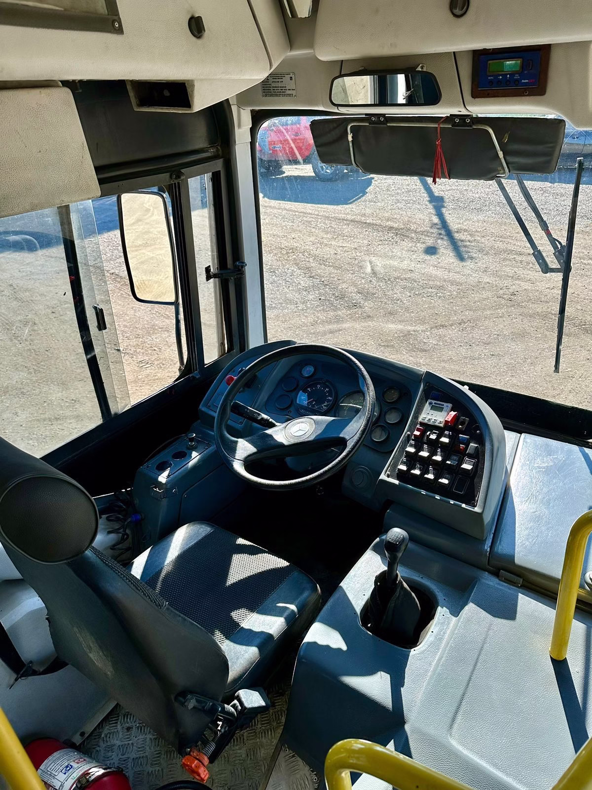 COMIL SVELTO ANO 2010 MB 1722 JM COD.1568