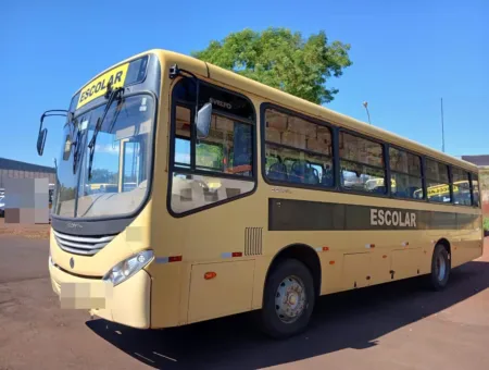 Ônibus COMIL SVELTO VW 15.190 JM 2013 seminovo à venda, código 421 - foto 03