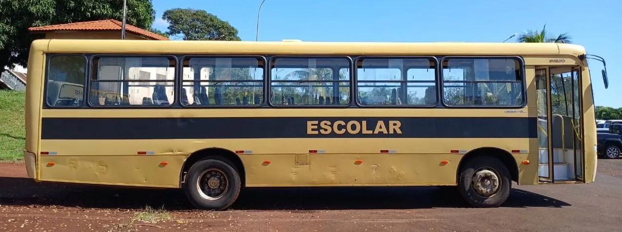 Ônibus COMIL SVELTO VW 15.190 JM 2013 seminovo à venda, código 421 - foto 04
