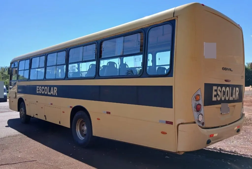 Ônibus COMIL SVELTO VW 15.190 JM 2013 seminovo à venda, código 421 - foto 07