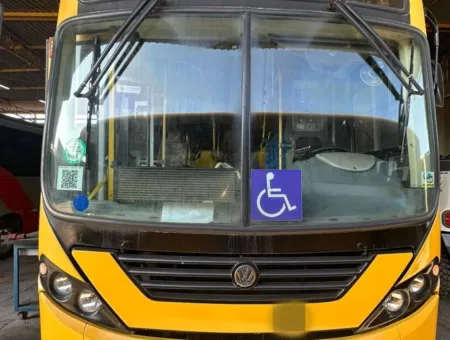 Ônibus COMIL SVELTO VW 17.230 JM 2012 seminovo à venda, código 1398 - foto 02