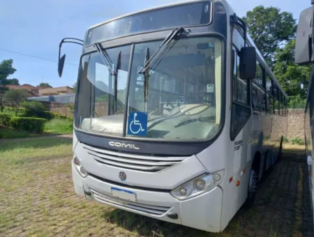 Ônibus COMIL SVELTO VW 17.230 JM 2013 seminovo à venda, código 1583 - foto 03
