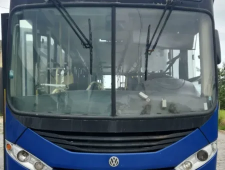 Ônibus COMIL SVELTO VW 17.230 JM 2015 seminovo à venda, código 1637 - foto 01
