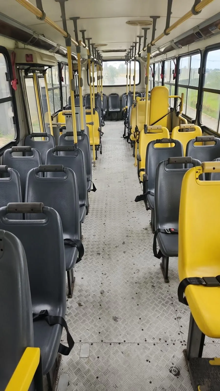 Ônibus COMIL SVELTO VW 17.230 JM 2015 seminovo à venda, código 1637 - foto 06