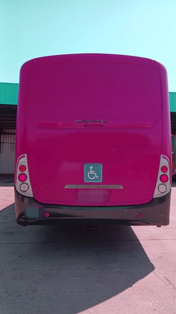 Comil Versátile Gold Volvo B270F 2020 executivo 46 lugares COD.1505