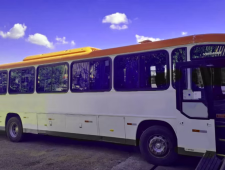 COMIL VERSATILE ANO 2012 VOLVO B270 F JM COD.1329