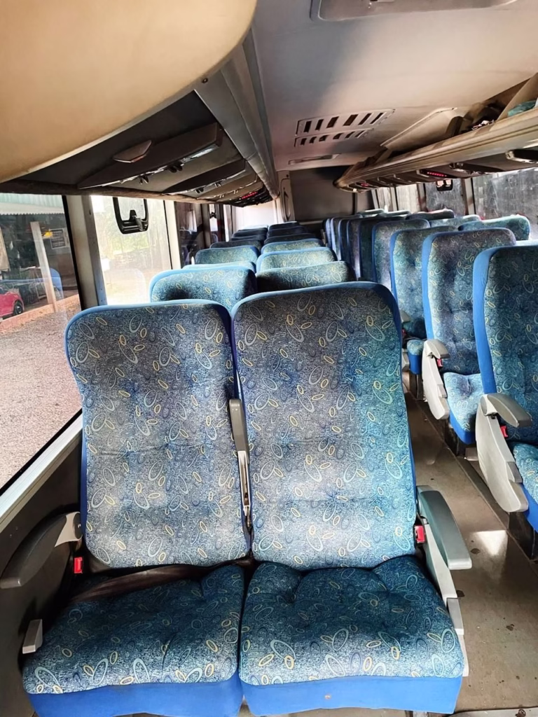 COMIL VERSATILE ANO 2012 VOLVO B270 F JM COD.1329