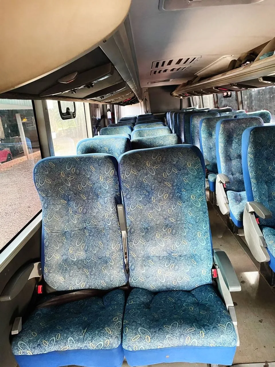 Ônibus COMIL VERSATILE VOLVO B270 F JM 2012 seminovo à venda, código 1329 - foto 05